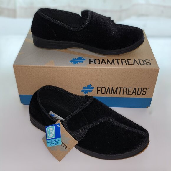 Black Foam Comfort House Shoes - Picture 1 of 9